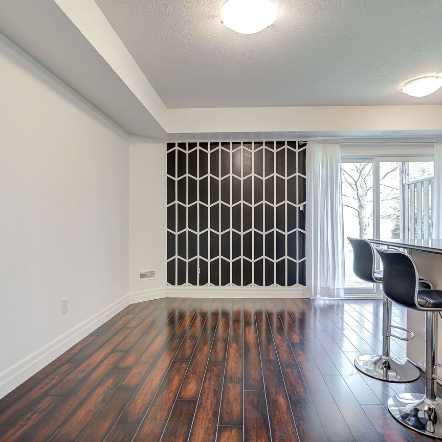 For Lease - 1180 Countrystone Drive Unit# 5B, Kitchener, Ontario - Photo 1