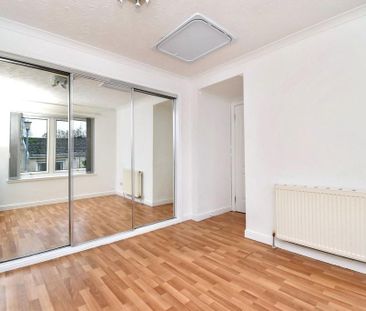 3 bedroom detached bungalow to rent - Photo 3