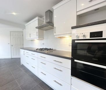 5 bedroom townhouse to rent - Photo 6