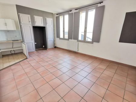 Location Appartement 2 pièces 38m² AVIGNON 84000 - Photo 3