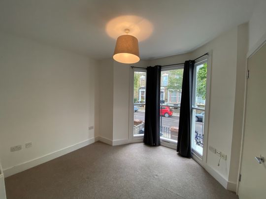 1 Bed Flat, Narford Road, E5 - Photo 1