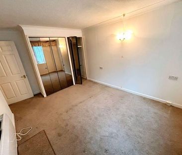 2 bedroom retirement property to rent - Photo 2