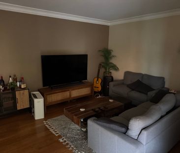 Kogarah - Photo 1