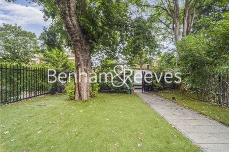 Ashchurch Grove, Hammersmith, W12 - Photo 2