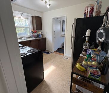 For Lease - 675 Victoria Street Unit# 2, London East, Ontario - Photo 3