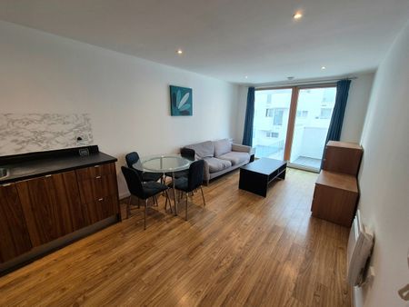 1 Bed Flat, Schrier Ropeworks, IG11 - Photo 5