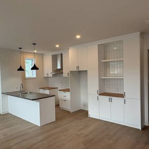 4 1/2 (animaux Acceptés) - Photo 2