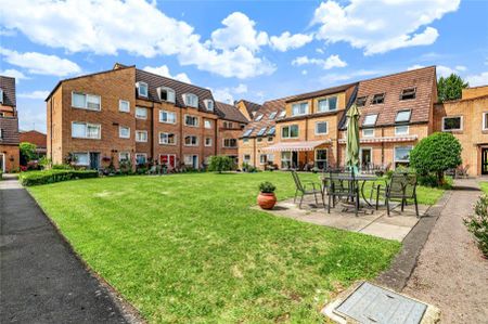 Homebeech House, Woking - 1 bedroomProperty for lettings - Seymours - Photo 4