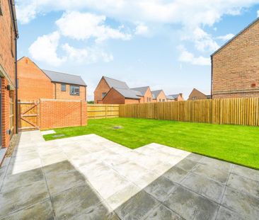 4 bedroom detached house to rent - Photo 1