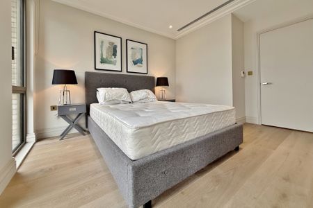 Queens Wharf, Crisp Road, Hammersmith, London, W6 - Photo 2