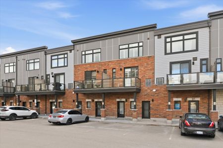 For Lease - 85 Esplanade Lane, Grimsby, Ontario - Photo 3