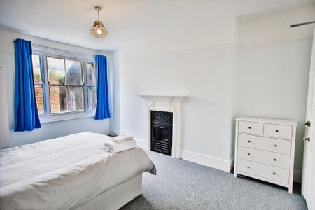 1 bedroom house of multiple occupation to rent - Photo 3