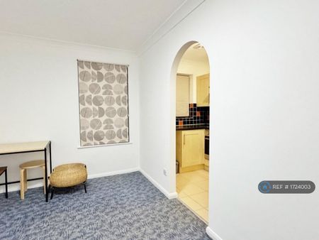1 bedroom maisonette to rent - Photo 3