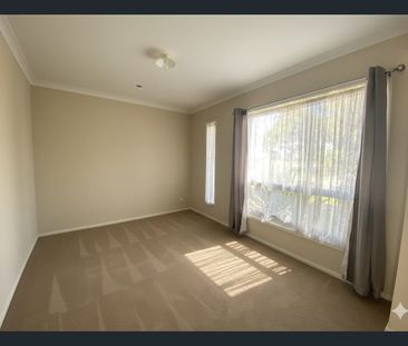 Spacious and plenty of room for the whole family. - Photo 6