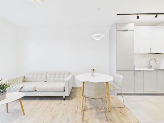 2 pokoje 37 m² + miejsce w garażu | Pierwszy najem 37 m² - Фото 1