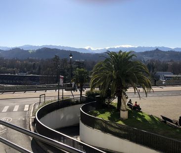 Situation privilégiée face aux Pyrénées en Hyper Centre pour ce sub... - Photo 4