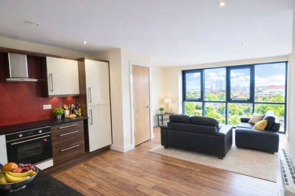 3 bed Apartment Devonshire Point - Photo 1