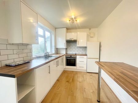 105, Onslow Gardens, London, Property for rent - Photo 5