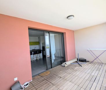 AIX LA DURANNE APPARTEMENT T3 TERRASSE ET GARAGE, - Photo 2