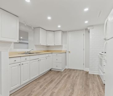 For Lease - 124 Burcher Road, Ajax, Ontario - Photo 4