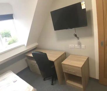 Ensuite Rooms - Photo 1