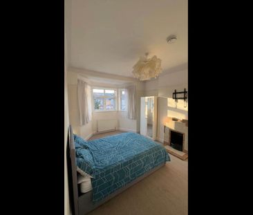 Room in a Shared House, Wellmeadow Road, SE13 - Photo 6