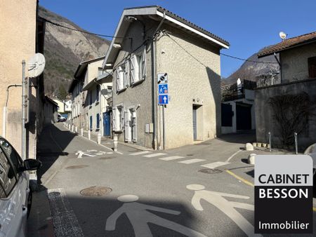 Location Maison 3 pièces 68m² LA TRONCHE 38700 - Photo 4