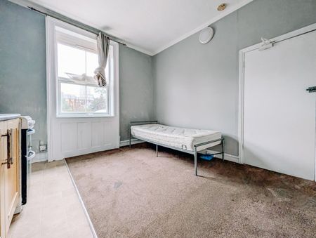 Studio Flat, The Grove, RG1 - Photo 4