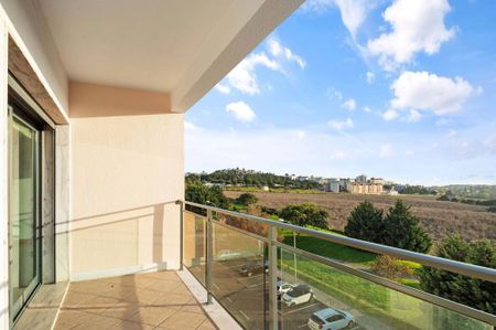 Luxury Flat for rent in Oeiras, Portugal - Photo 4