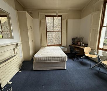 Terraced house to rent - Photo 1