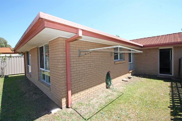 2/11 Mooney Close, Goodna QLD 4300 - House For Rent | Domain - Photo 1
