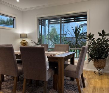 Catherine Field - Photo 4