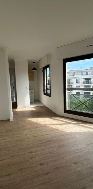 Location Appartement 1 pièce 25m² NOGENT SUR MARNE 94130 - Photo 1