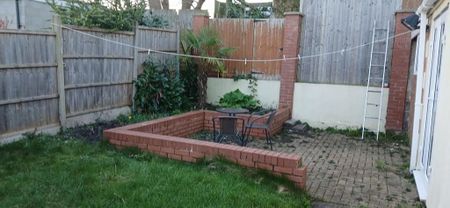 1 bedroom bungalow to rent - Photo 5