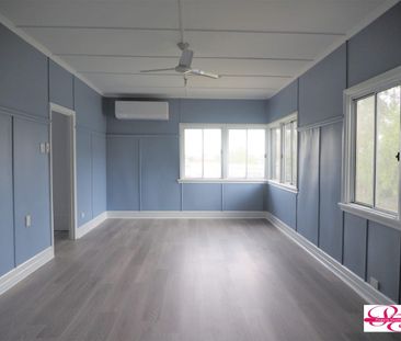 SPACIOUS EAST MOREE DELIGHT - Photo 2