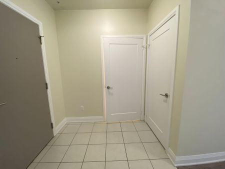 For Lease - 16 Concord Place Unit# 621, Grimsby, Ontario - Photo 5