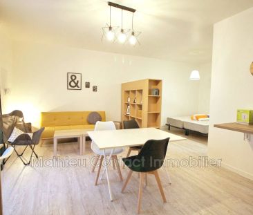 Centre-ville, Location appartement 1 pièce 32 m² - Photo 2