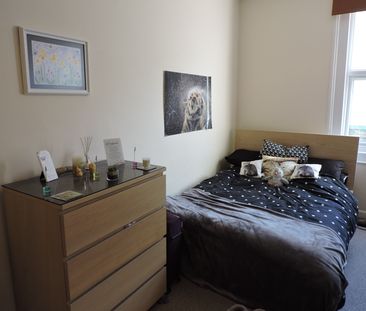 Student Properties to Let - Photo 1