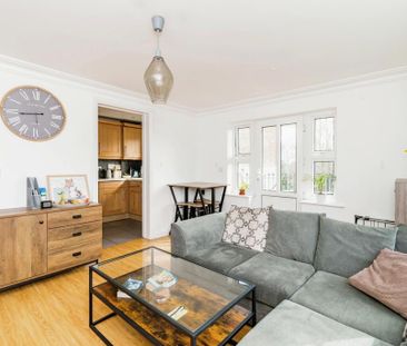 2 bedroom apartment to rent - Photo 3