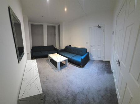 5 bedroom house to rent - Photo 3