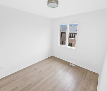 For Lease - 3035 Bramall Gardens, Oakville, Ontario - Photo 5