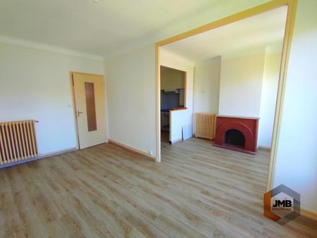 Location Appartement 3 pièces 70m² MILLAU 12100 - Photo 3