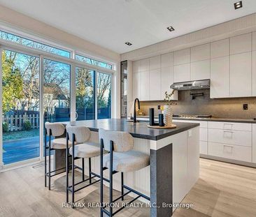 19 Topham Road apartment — Toronto, ON (4-Bedroom) - 4 Bedroom - Photo 6