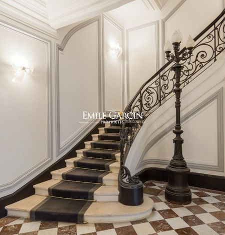 Appartement • Triangle d'Or - Photo 5