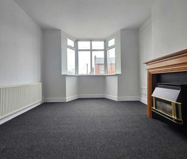 Putney Road - Photo 1