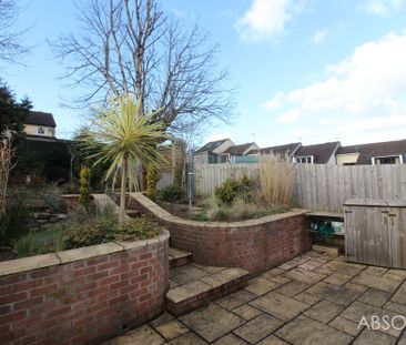 3 bed semi-detached house to rent in Glebeland Way, Torquay, TQ2 - Photo 3