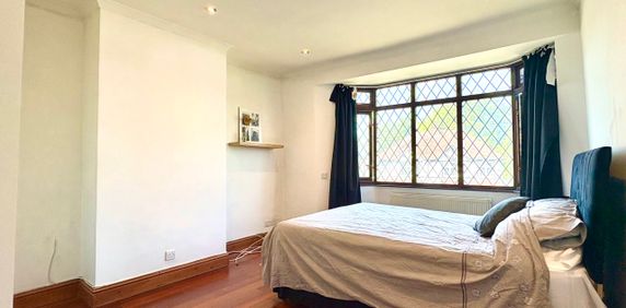 Ferrers Avenue, West Drayton - Photo 2