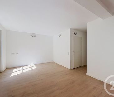Location Appartement 3 pièces 55m² TROYES 10000 - Photo 3
