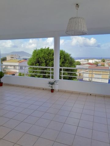 Appartement de type F3 vue mer - Bellevue - FORT-DE-FRANCE - Photo 5