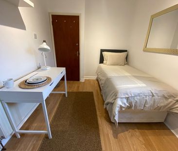 Bedsit, Sumatra Road, NW6 - Photo 6